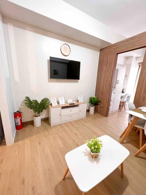 Fully Furnished 1-Br Condo Unit At Spring Residences 마닐라 외부 사진